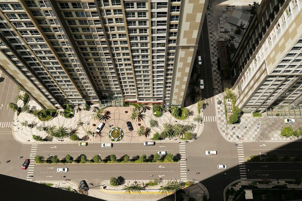 undefined High-floor River-view Apartment 6