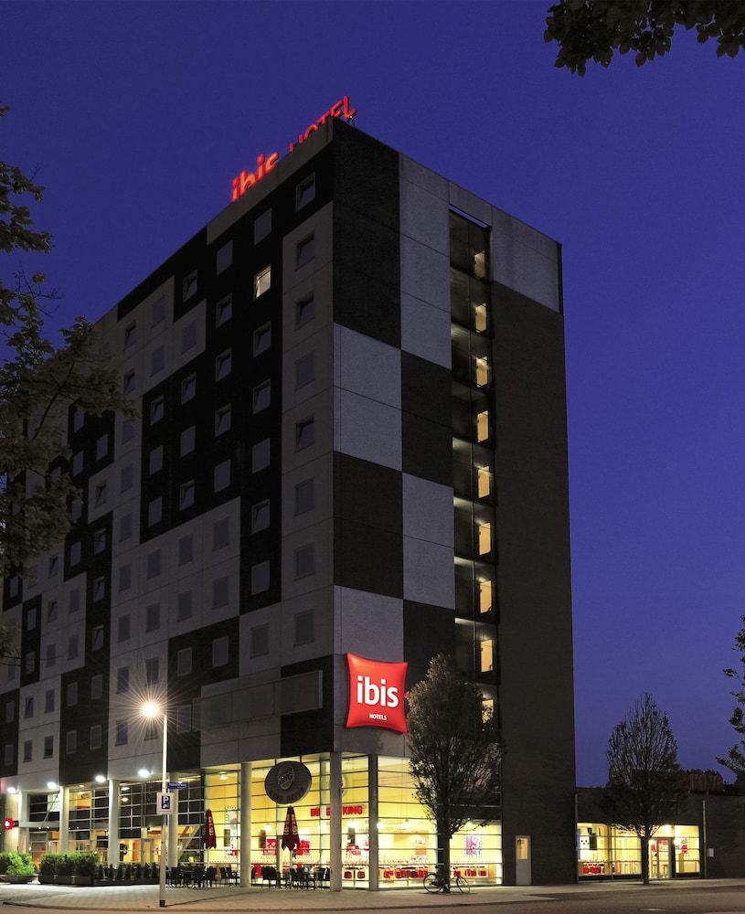 undefined ibis Amsterdam City West 4