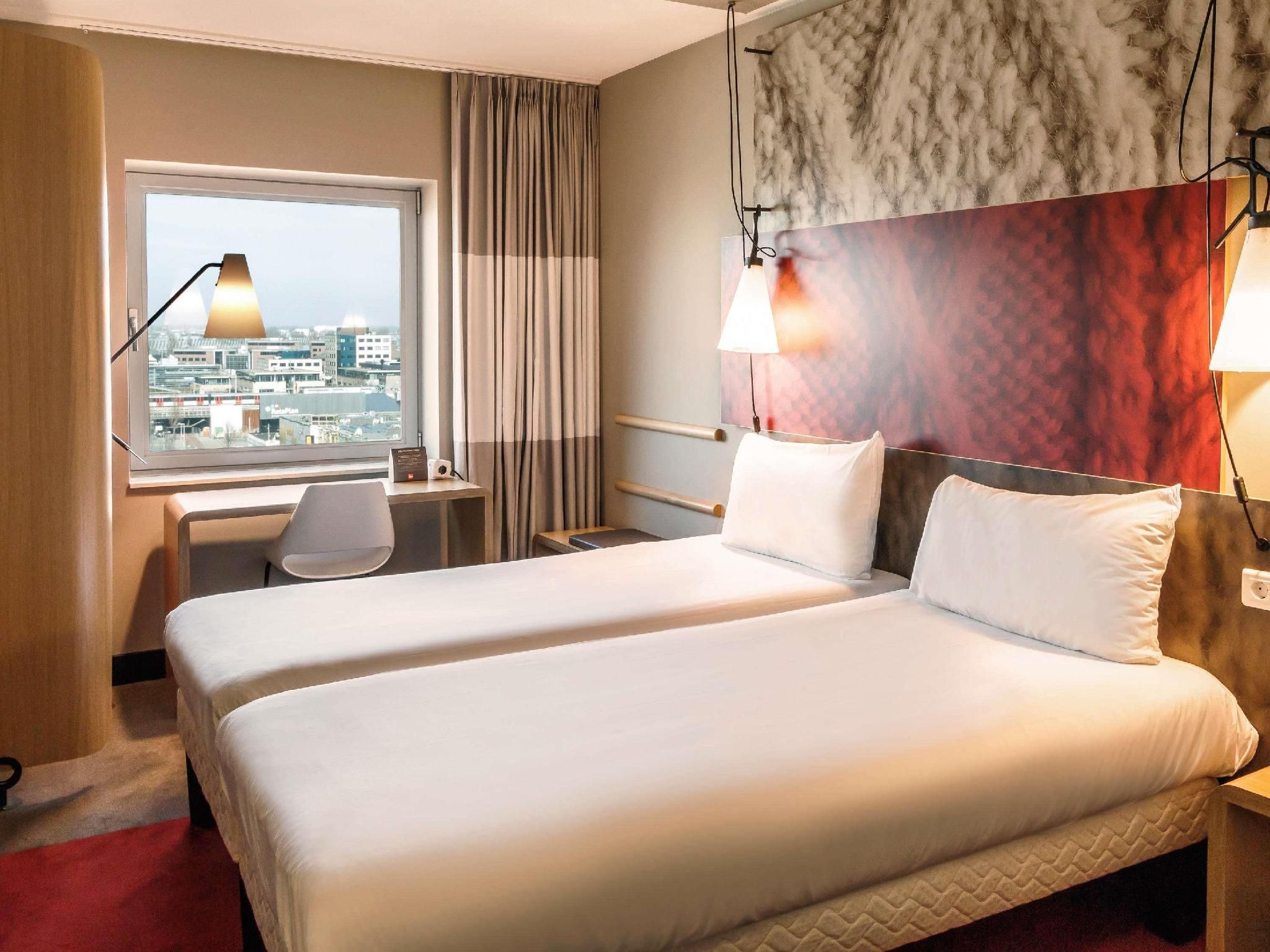 undefined ibis Amsterdam City West 6