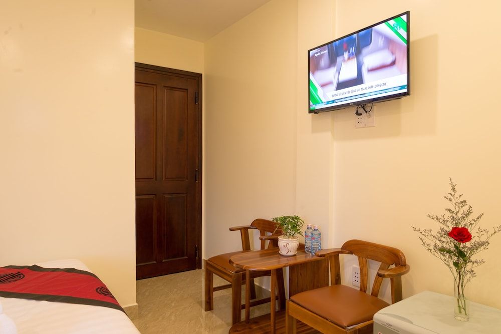 HT Riverside Homestay Superior Room, Garden View 10