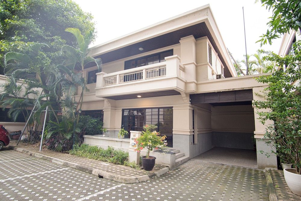 undefined Oriental Palace Apartments Hanoi 6