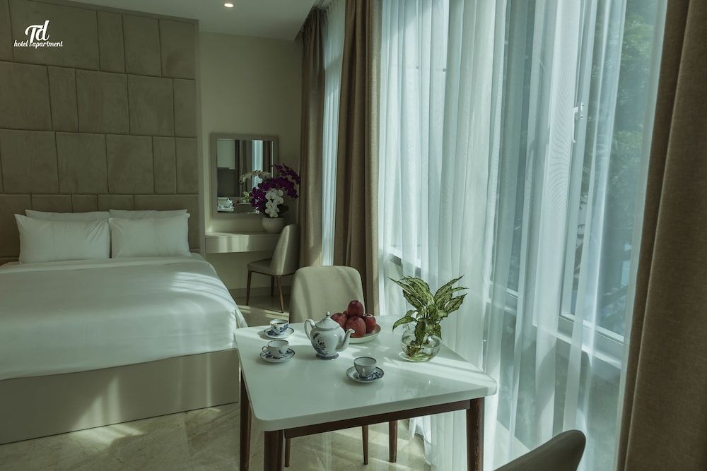 TD Central Hotel & Apartment Luxury Double Room 7