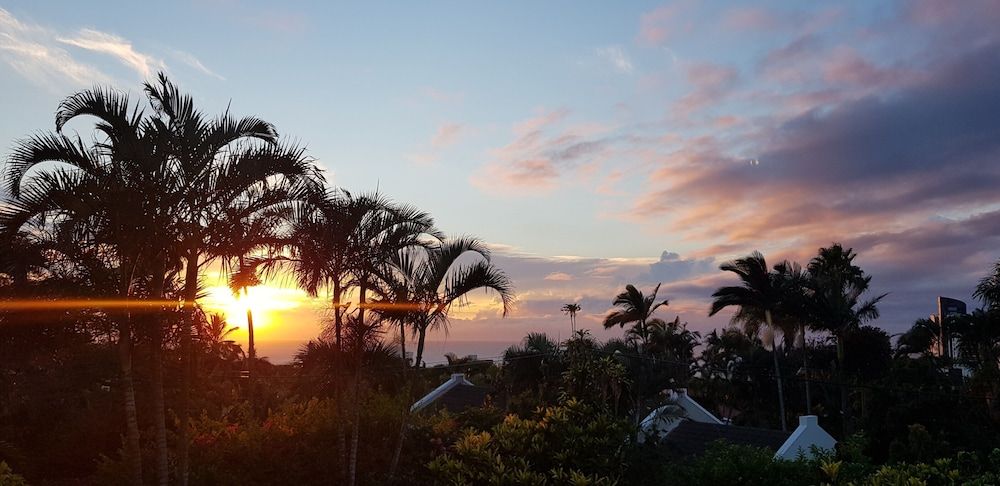 Crooked Tree Cottage Design Studio Suite, Kitchen, Sea View 7