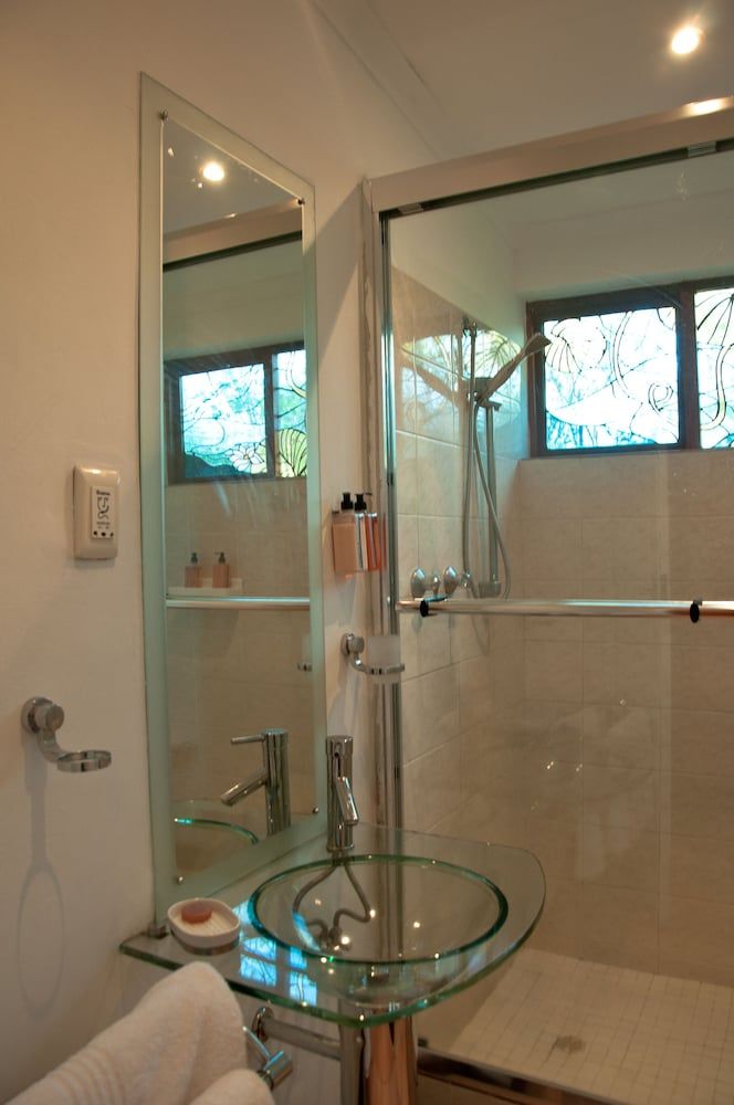 The Country Guesthouse Cottage (Garden) 4