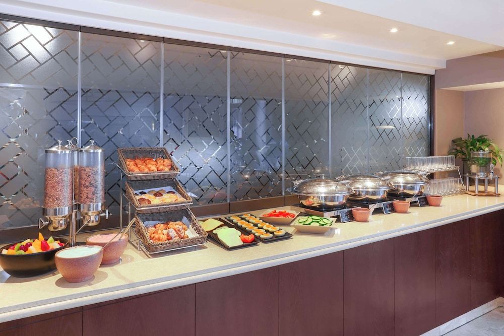 undefined StayEasy Century City 10