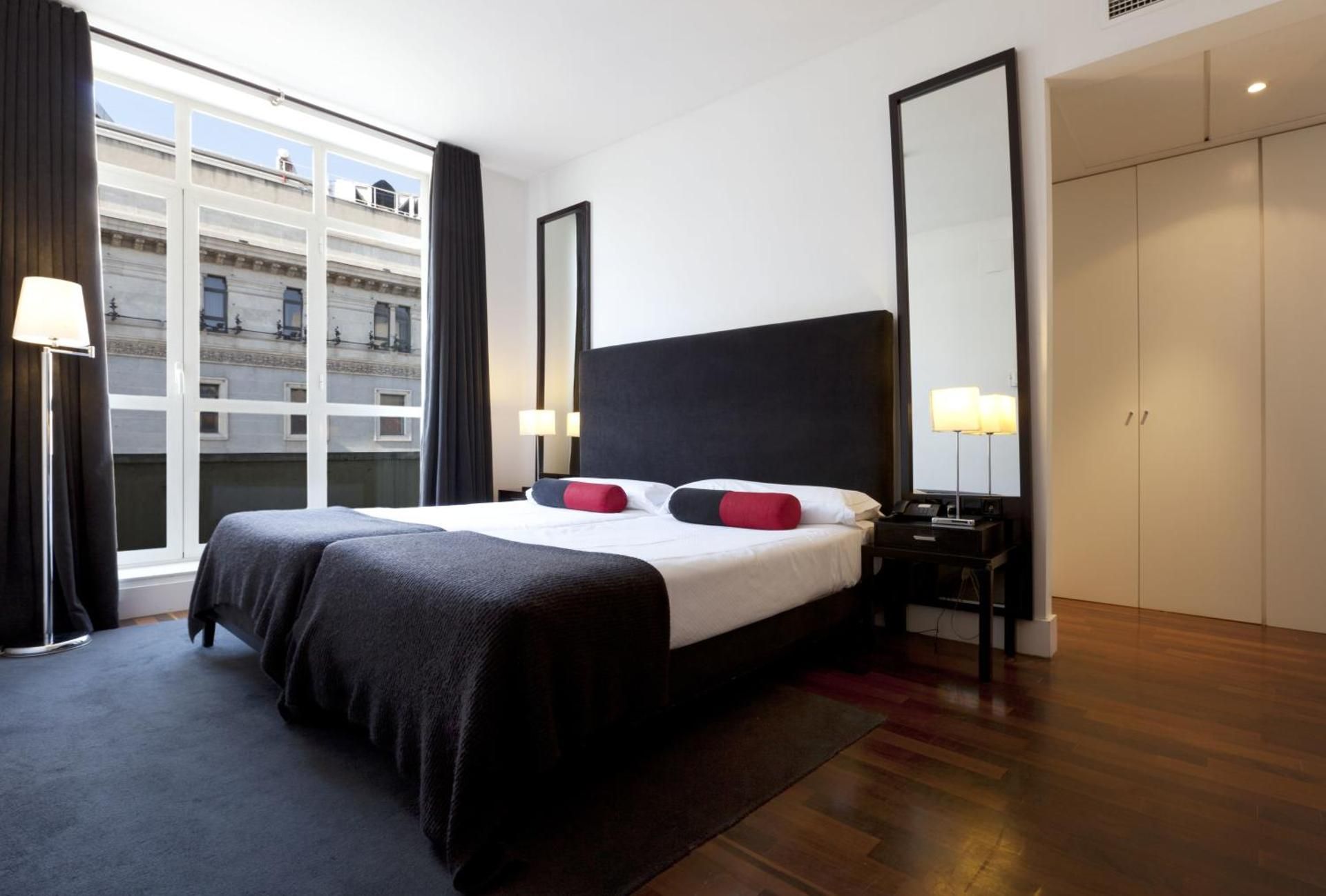undefined Hotel Quatro Puerta Del Sol 8