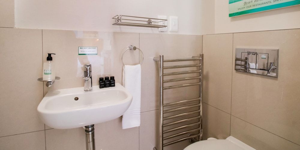 Stone Cottages Camps Bay Studio 8