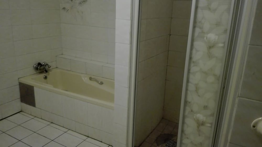 Lapeng Village Family Room 5