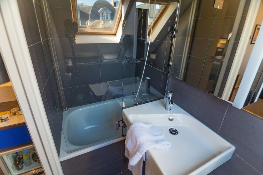 Hôtel Charing Cross Triple Room 18