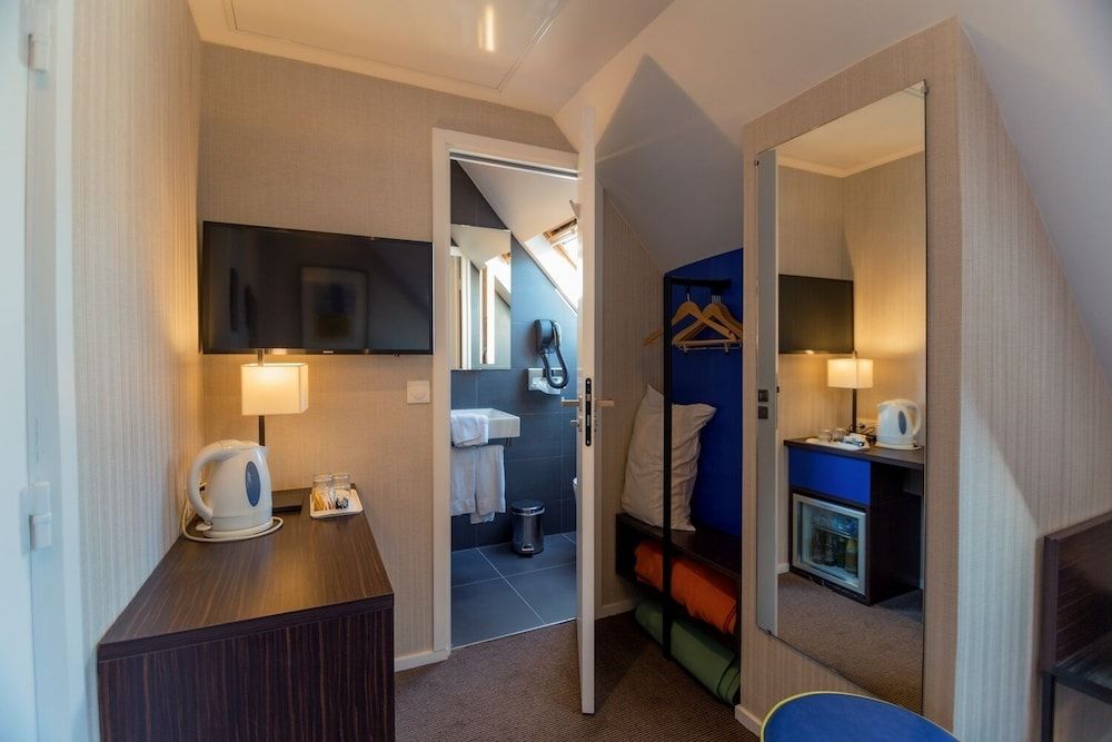 Hôtel Charing Cross Triple Room 19