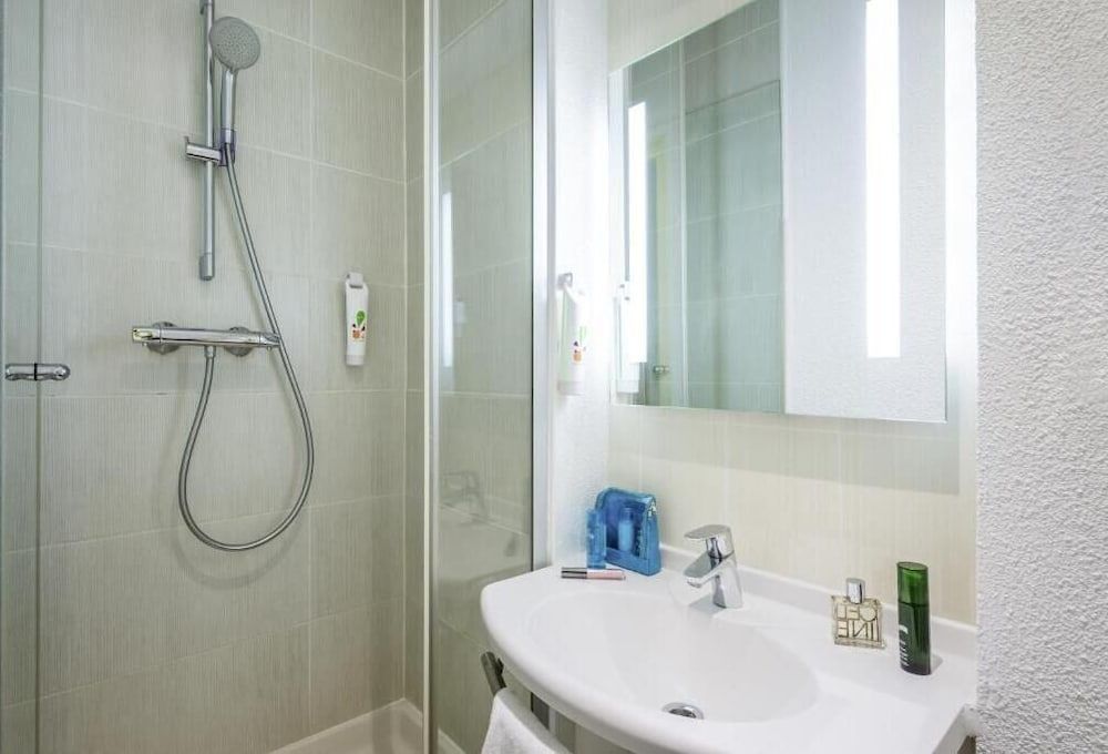 undefined Hotel ibis Styles Paris Crimée La Villette 10