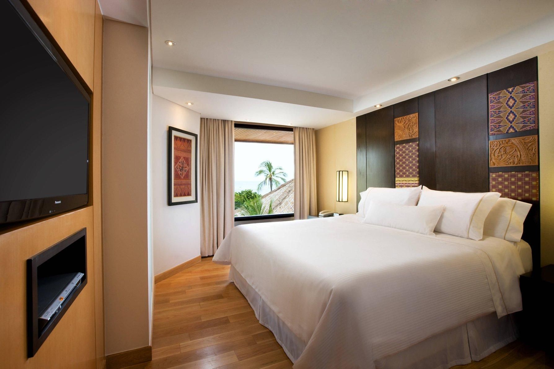 Westin Suite, 2 Bedroom Suite, Bedroom 1: 1 King, Bedroom 2: 2 Double