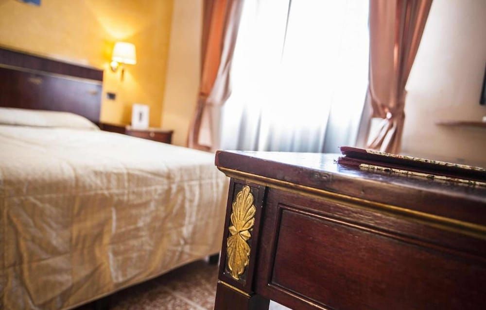 Hotel La Pace Economy Room 19