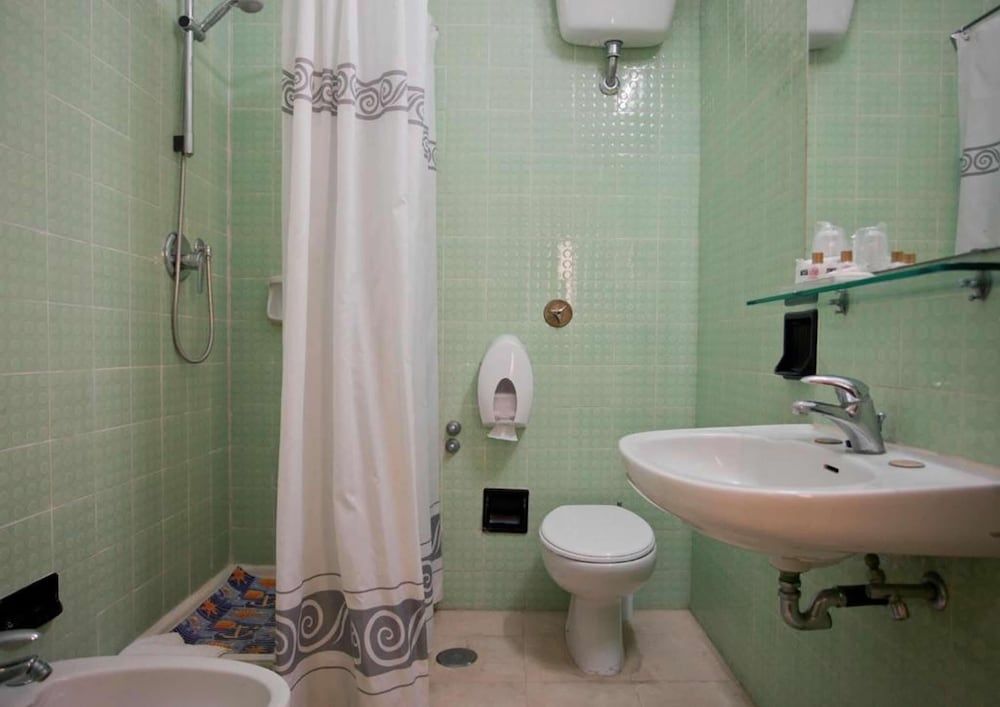 Hotel La Pace Economy Room 26