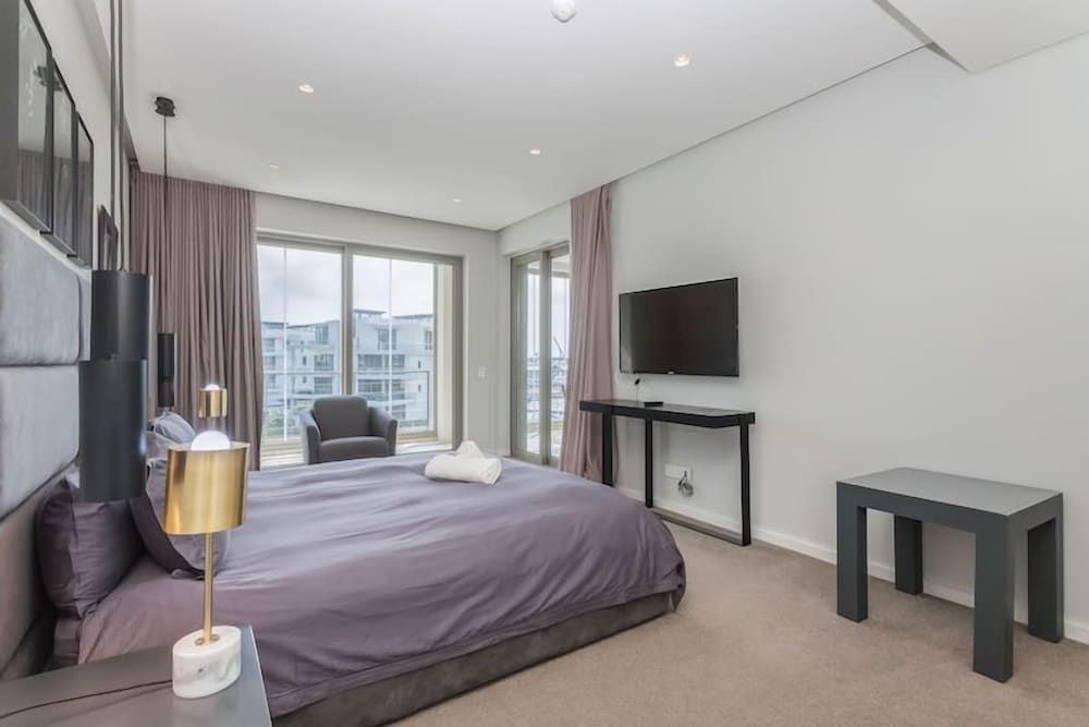 Two Bedroom Premier 7