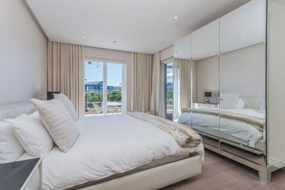 Two Bedroom Premier 12