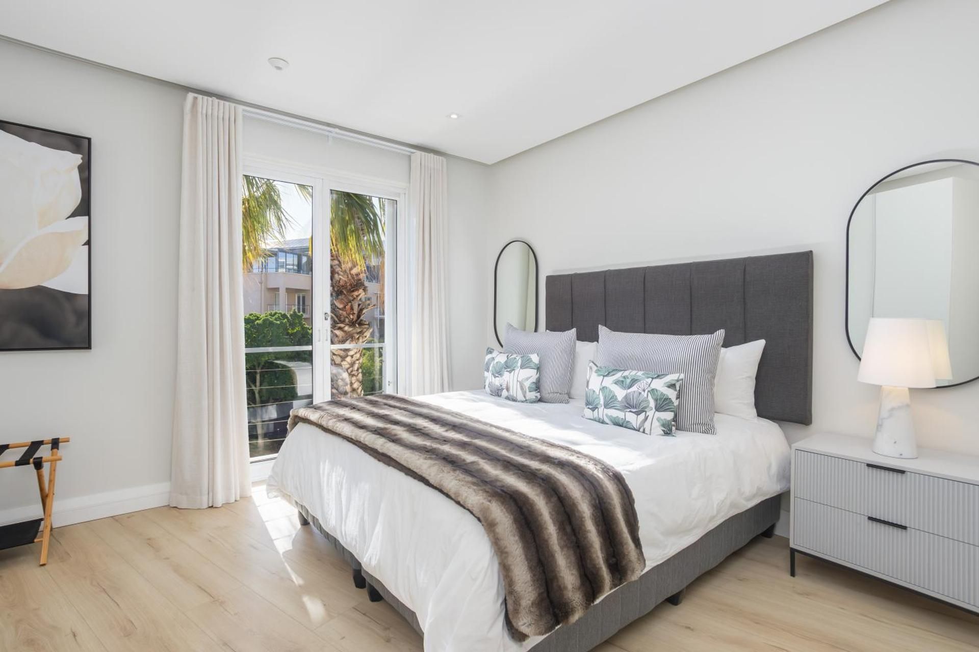 Two Bedroom Premier 18