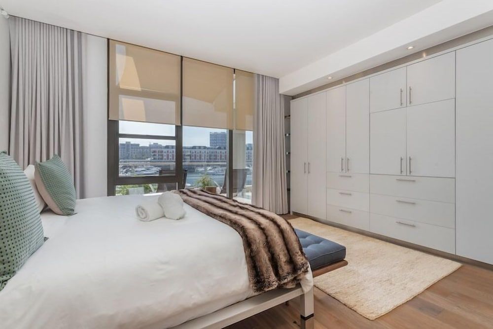 Three Bedroom Luxury Penthouse 1
