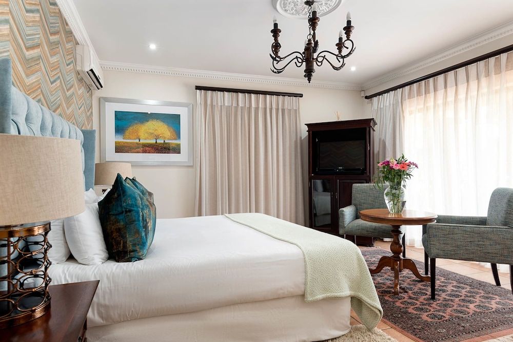 Luxury Double Room, 1 King Bed, Non Smoking, Garden View