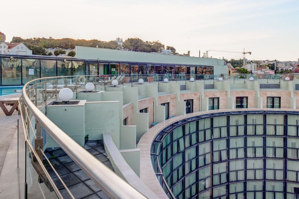 undefined VIP Executive Eden Aparthotel 3