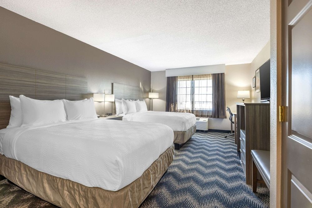 Comfort Room, 2 Queen Beds, Non Smoking