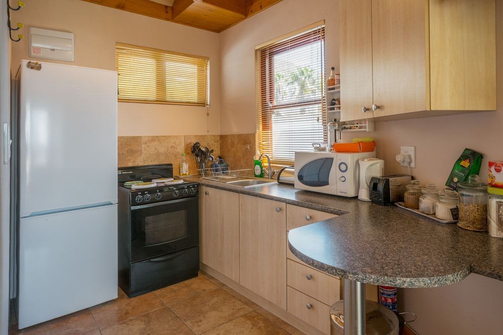 Stadium Guest House Large Balcony Studio Apartment 3