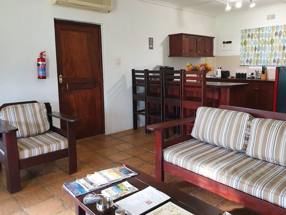 Fraaigelegen Farm Cabernet - 2 Bedroom Cottage 3