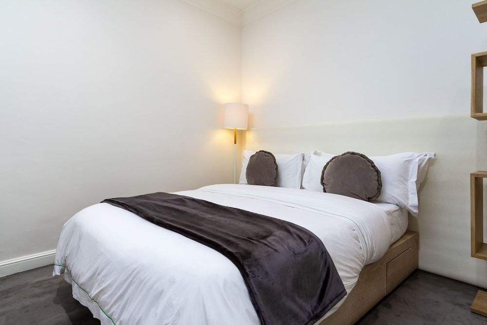 undefined Cape Finest Guesthouse 4