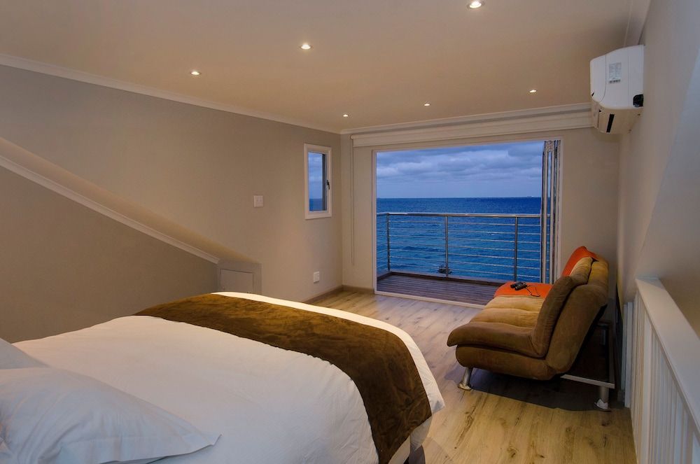 Superior Apartment, 2 Bedrooms, Ocean View, Beachfront