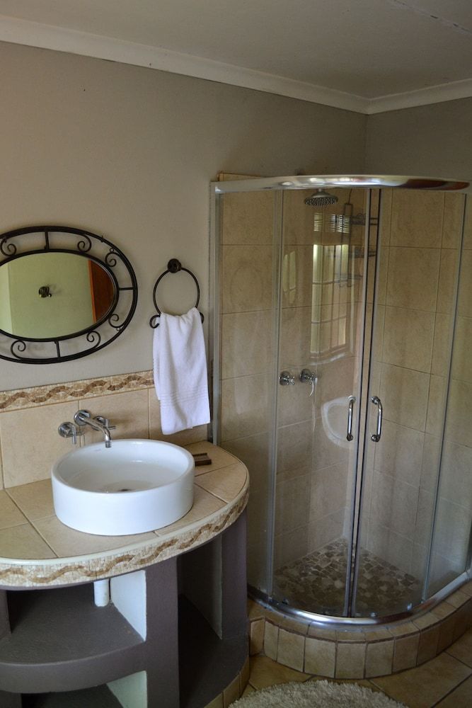 Wensleydale Guest Lodge Family Suite 2