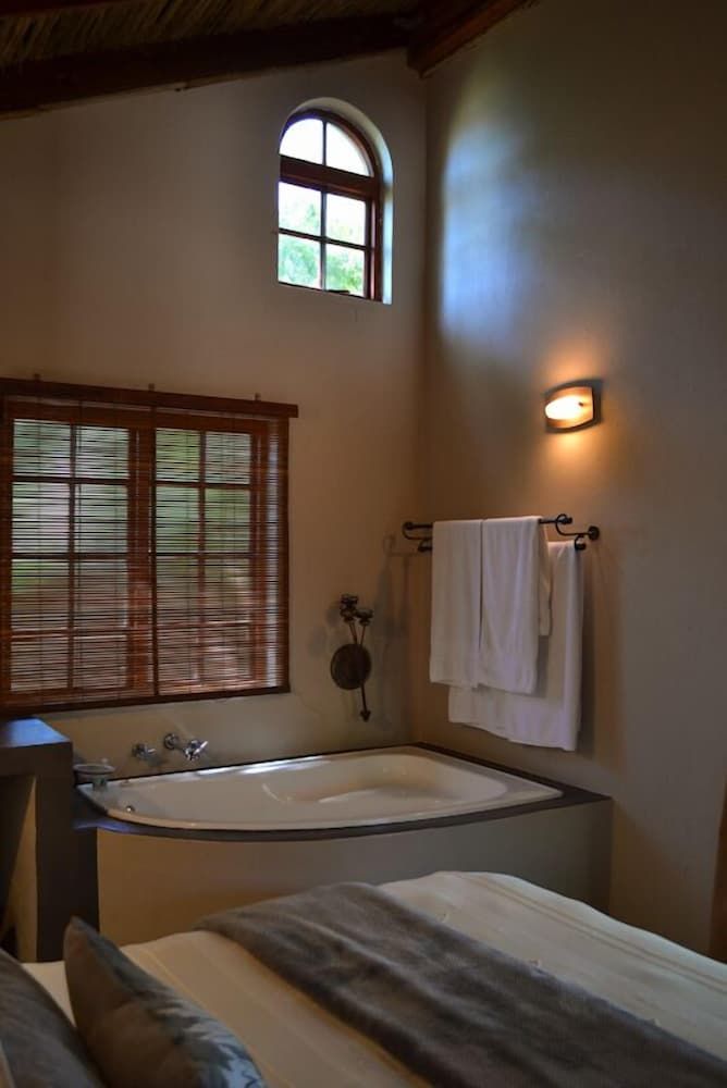 Honeymoon Suite, Non Smoking (1)