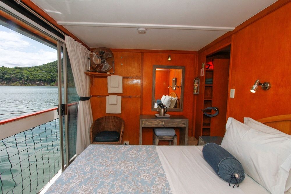 Deluxe Cabin