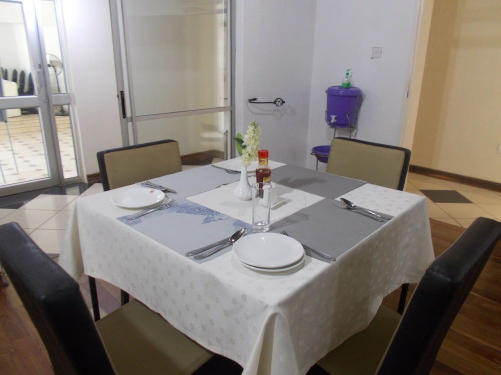 undefined Tecla Lodges 10