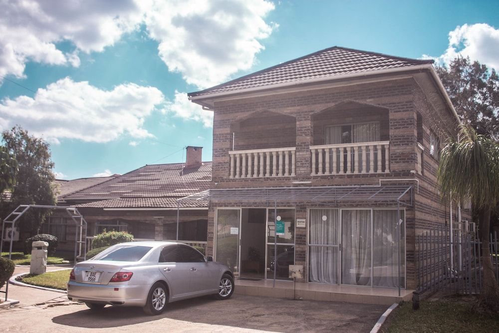 undefined Tecla Lodges