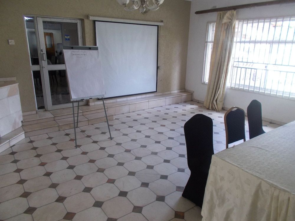 undefined Tecla Lodges 7