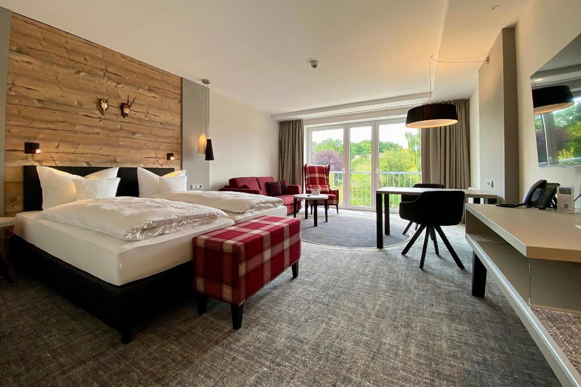 Grand Deluxe Junior Suite