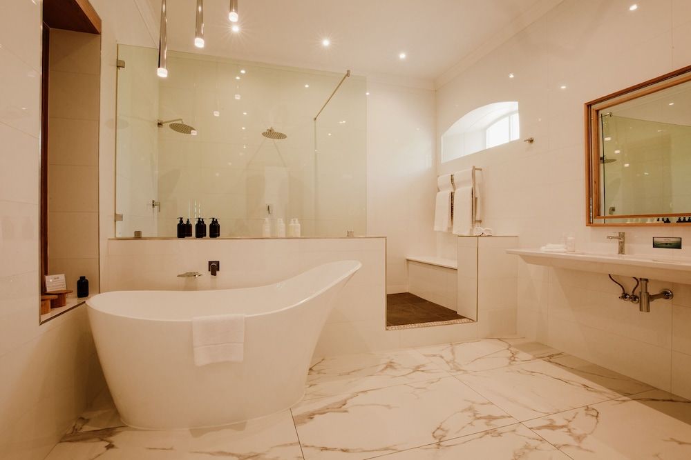 Asara Wine Estate & Hotel Luxury Suite, 1 Bedroom, Terrace, Courtyard View 6