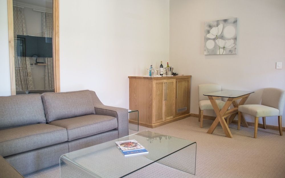 Asara Wine Estate & Hotel Luxury Suite, 1 Bedroom, Terrace, Courtyard View 10