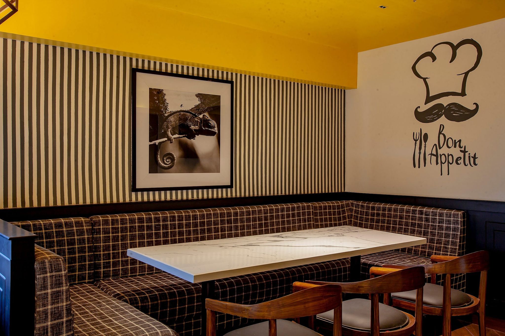 Food & Dining