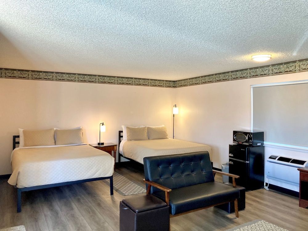 Coast Riders Inn Family Room, Non Smoking, Ground Floor 3