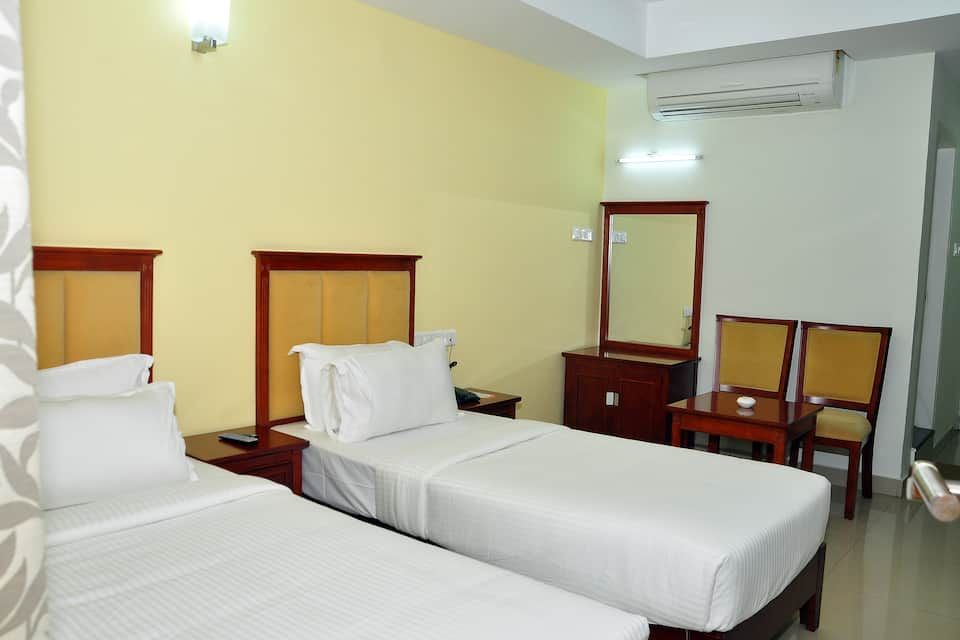 Deluxe Double AC Room
