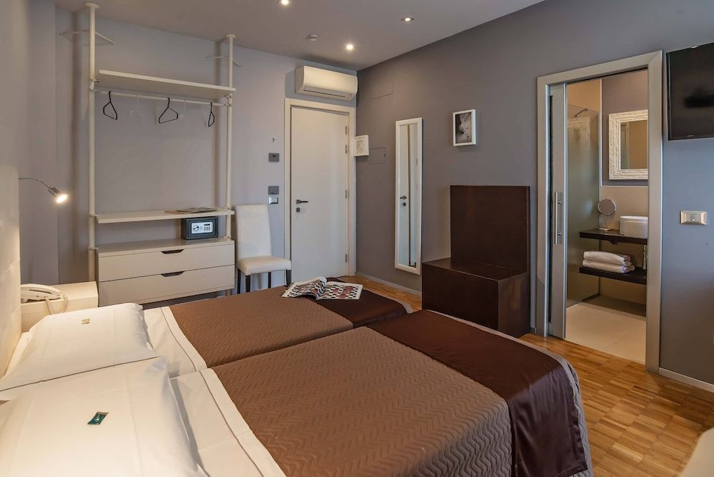 Hotel Orcagna Standard Double or Twin Room 6