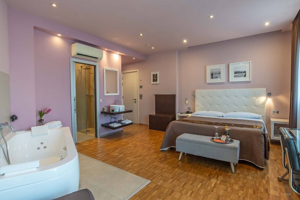 undefined Hotel Orcagna 4