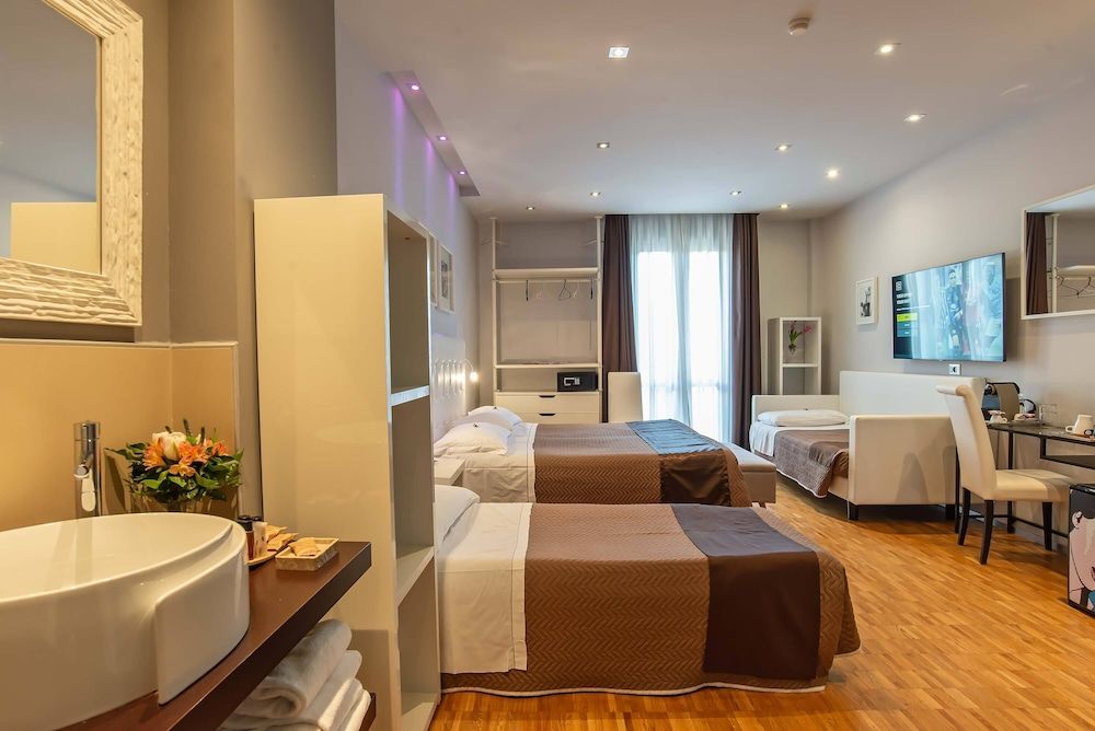 undefined Hotel Orcagna 7