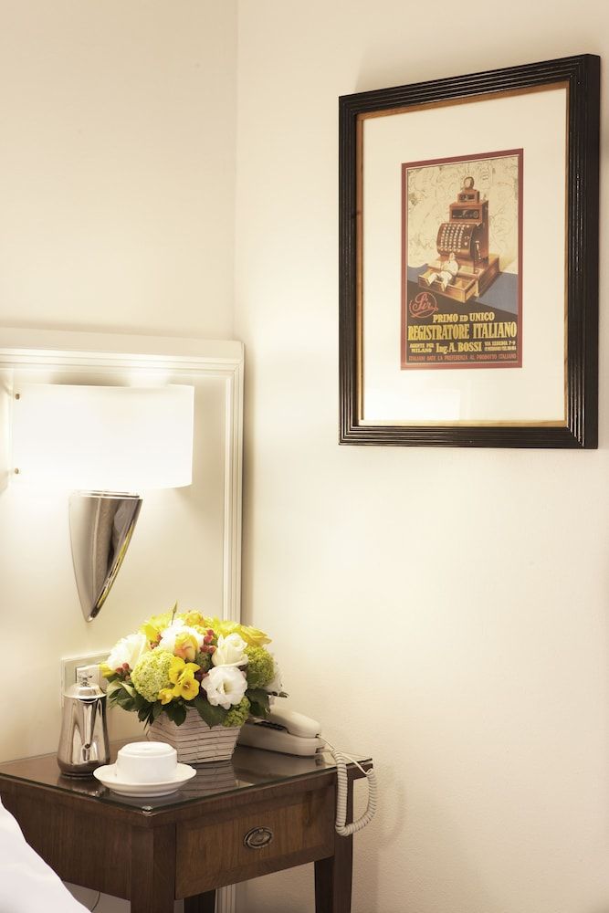 undefined Hotel Italia 10