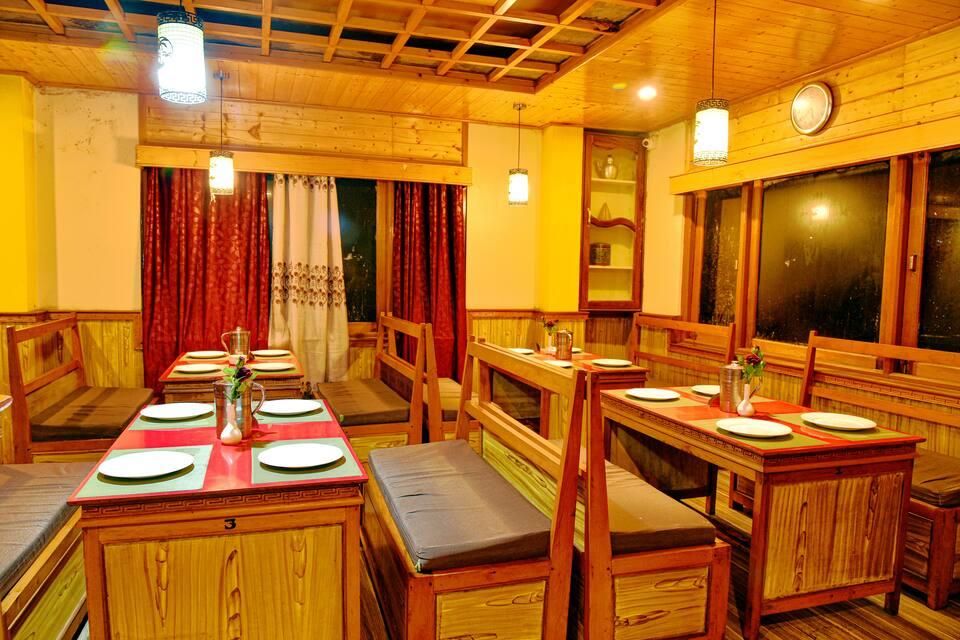 undefined Rufina Blue Pine 4