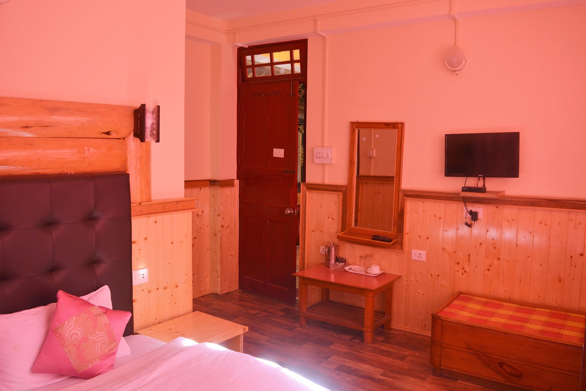 Rufina Blue Pine Super Deluxe Room 19