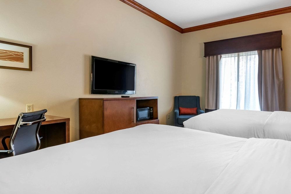 Room, 2 Queen Beds, Non Smoking