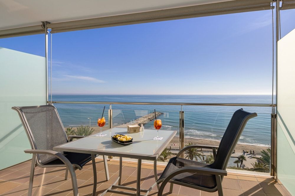 Hotel Calipolis Executive Double or Twin Room, Terrace, Sea View 5