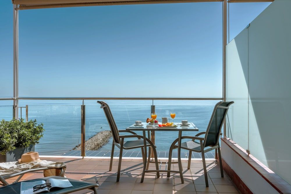 Hotel Calipolis Superior Double Room Single Use, Terrace, Sea View 3